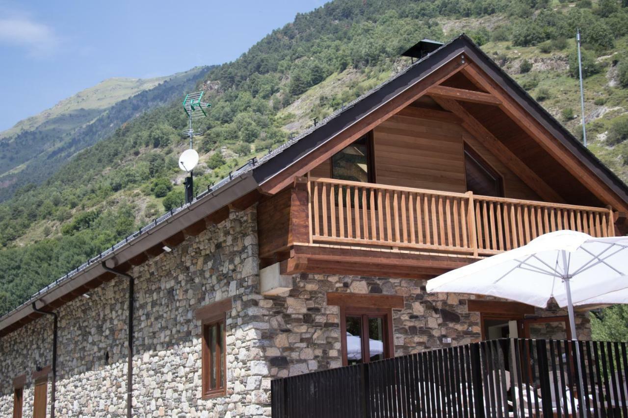 Отель Camping Riu Gelat Эспот Экстерьер фото