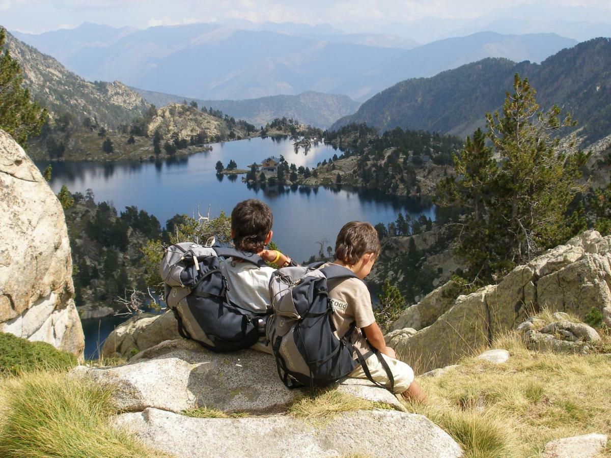 Отель Camping Riu Gelat Эспот Экстерьер фото